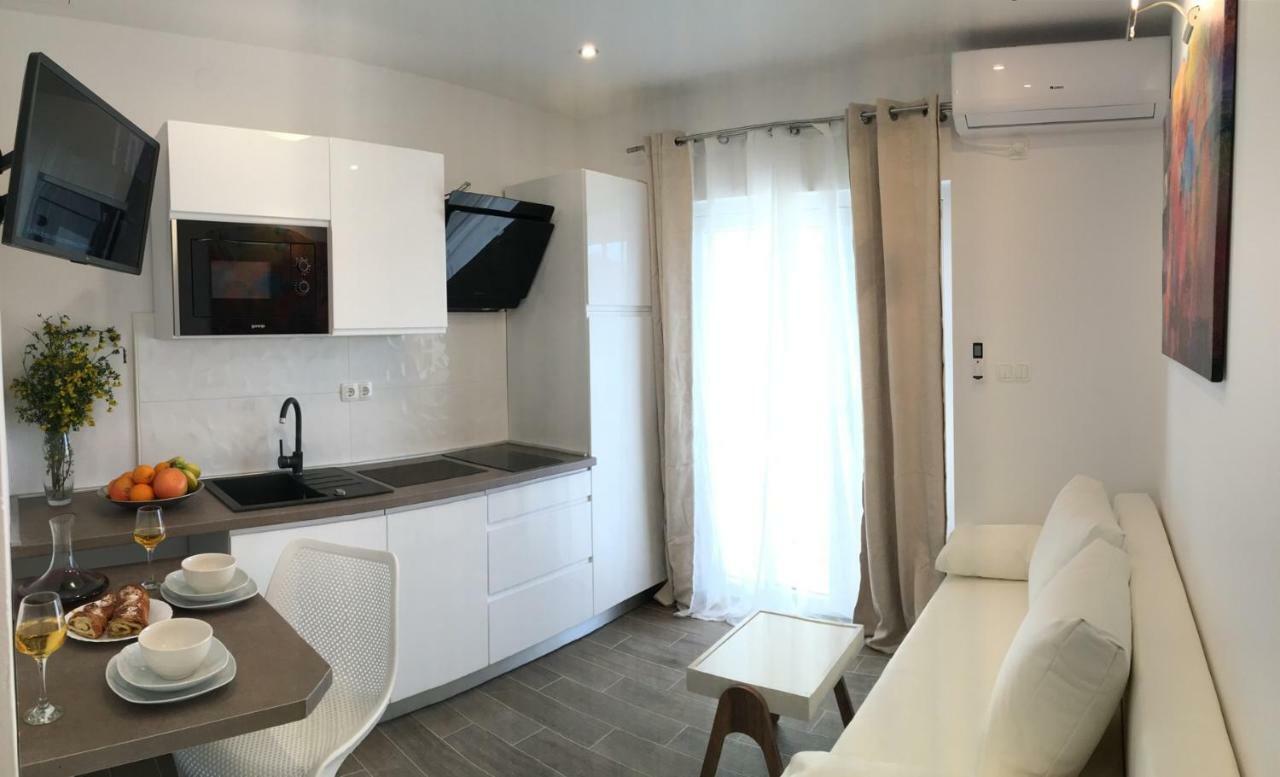 Holiday Hvar Lux Басина Экстерьер фото